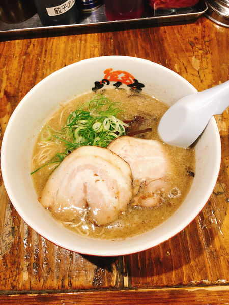 「ラーメン」@元祖博多だるま 博多デイトス店の写真