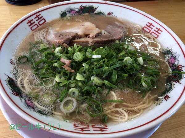 「豚骨らーめん(600円)ハリガネ、替え玉(100円)ヤワメ」@てっちゃんの写真