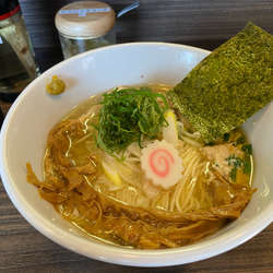 鶏ちたたぶ塩ラーメン
