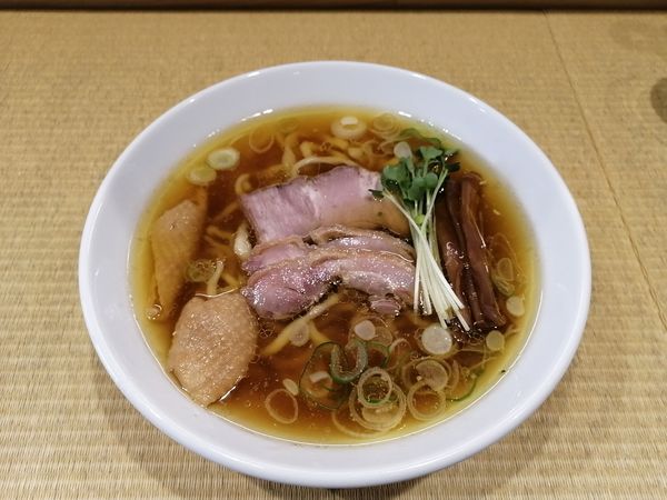 「親鶏中華そば　　820円」@手打 親鶏中華そば 綾川の写真