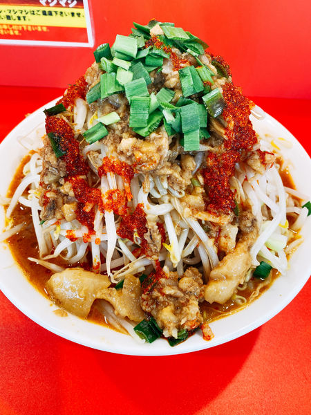 「すごい味噌ラーメン5辛ヤサイマシ、アブラマシマシ、ラー油」@立川マシマシ 太田店の写真