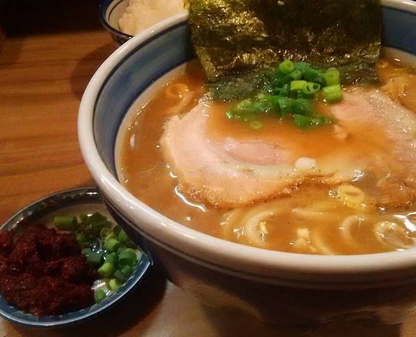 「濃厚和風エビ辛し中華そば」@中華そば・つけそば 浜屋 我孫子店の写真