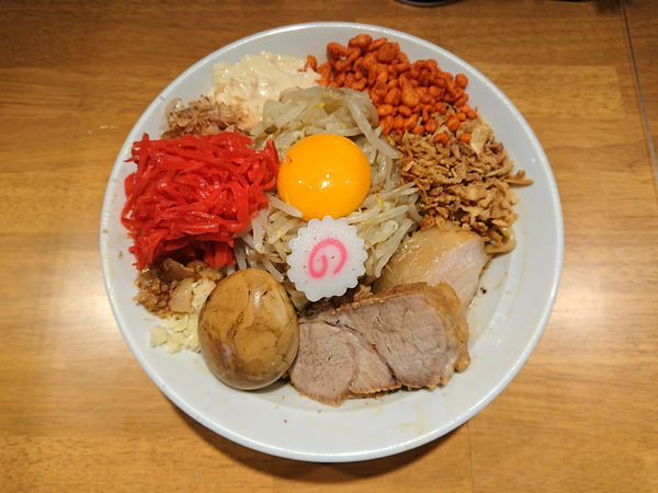 「まぜそば(ミニ)+紅しょうが」@麺屋 神工の写真