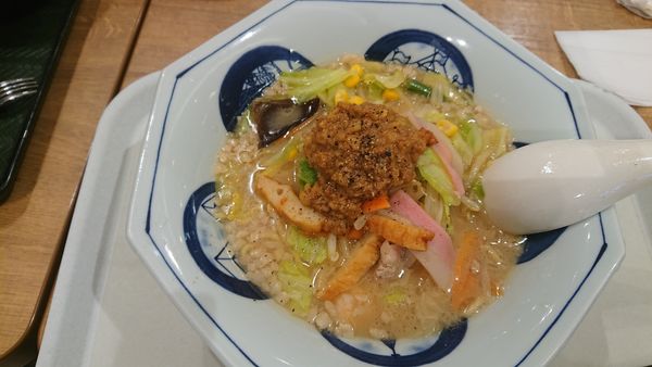 「とくちゃんぽん背脂とんこつ」@長崎ちゃんぽん リンガーハット イオンタウンユーカリが丘店の写真