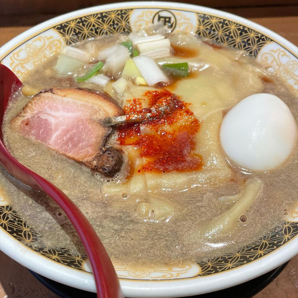 「すごい煮干しラーメン」@ラーメン凪 下北沢店の写真