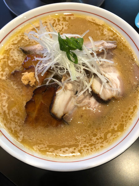 「味噌ラーメン　850円」@味噌麺処 でこぼこの写真