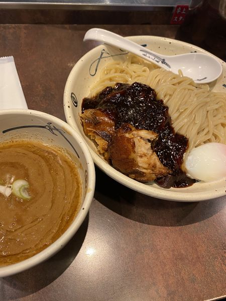 「濃厚黒つけ麺」@麺屋武蔵 武骨外伝の写真