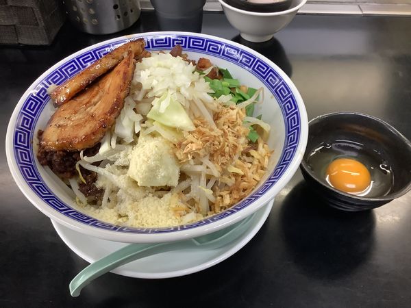 「まぜそば 930円」@雷神屋の写真