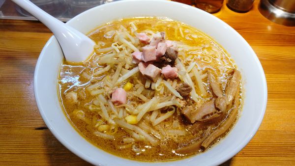 「【季節限定】みそラーメン」@らーめん わかつの写真