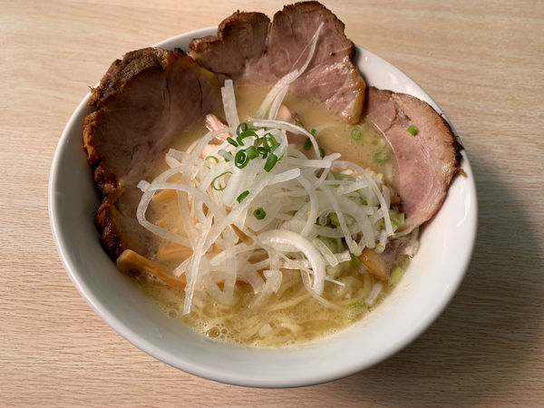 「鶏白湯塩　チャーシュー3枚」@麺処 大木の写真