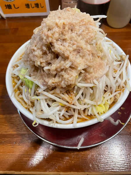 「辛らーめん中盛り」@肉そば千の写真