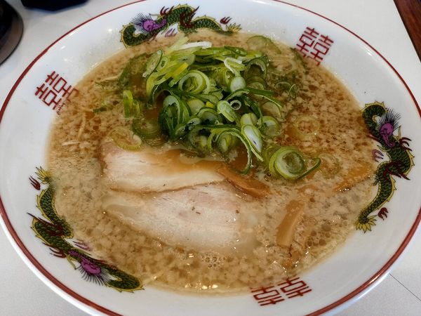 「ラーメン 680円 硬め」@NEW 大宝 本店の写真
