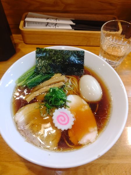 「軍鶏しなそば味玉」@しなそば 天味の写真