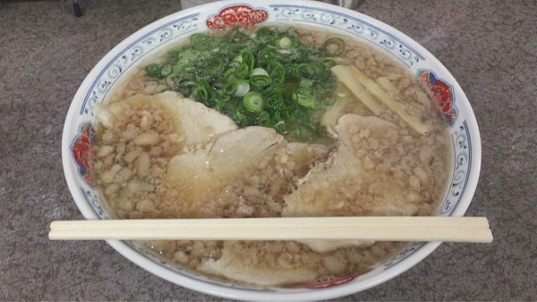 「中華そば特盛背脂多め」@つたふじ 福山支店の写真