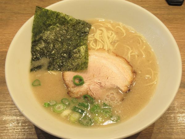 「ラーメン（700円）」@らーめん専門店 小川 高幡不動店の写真