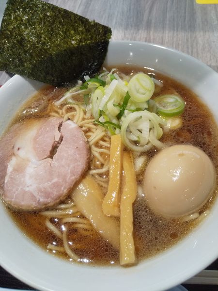 「鴨だし玉中華そば(並)690円」@舎鈴 イオンタウンふじみ野店の写真