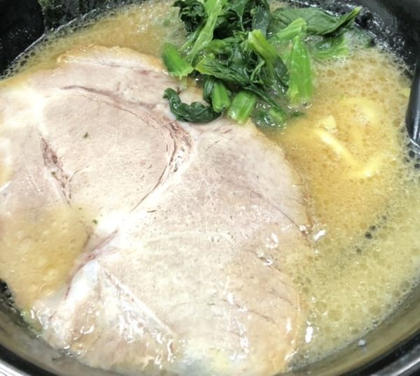「特濃らぁめん」@横浜家系らぁめん 毘沙門天の写真
