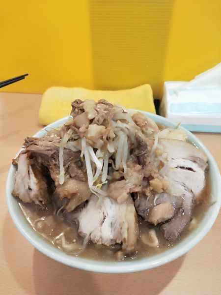 「豚ラーメン」@俺の生きる道 つくば店の写真