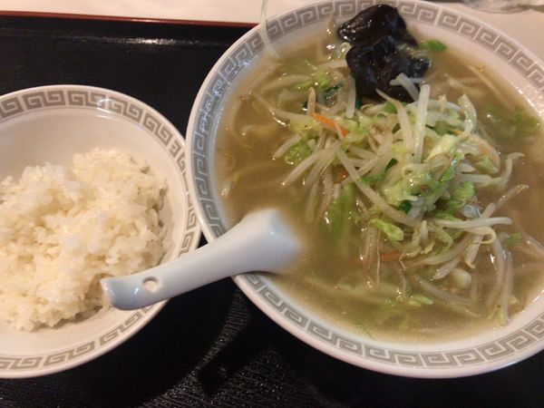 「野菜を食べるタンメン850円+税」@きんぐキッチンの写真