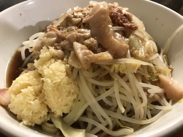 「ラーメンポン酢 (汁なし) 850円」@ラーメン凛 砂町店の写真