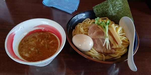 「トロフル玉子つけめん930円　（大盛無料）」@つけめんや Dotsの写真