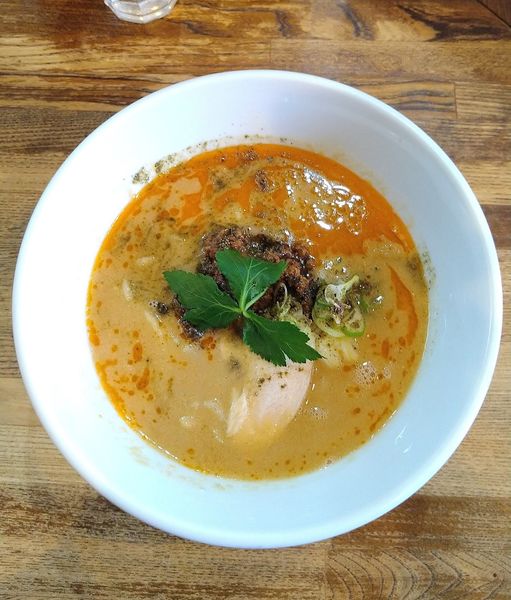 「麻辣担々麺 890円」@麺屋 一八の写真