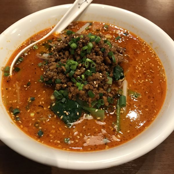 「本格四川担担麺（￥800）」@王記酒場の写真