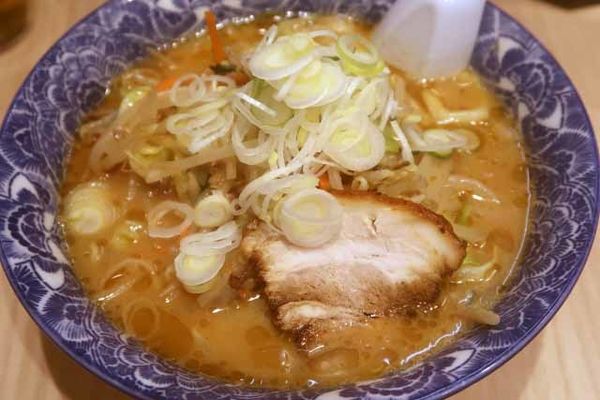 「味噌らーめん　650円」@肉厚わんたん麺と手作り焼売 ら麺亭 浅草支店の写真