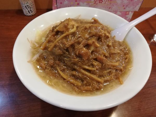 「メガカレーラーメン　限定」@メガガンジャの写真