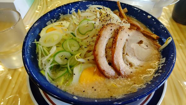 「ラーメン醤油８００円&モヤシ５０円」@東京環七ラーメン じょっぱりの写真