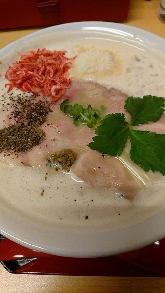 「【限定】鶏白ポタージュSOBA(800円税込)」@らーめん よこ田の写真