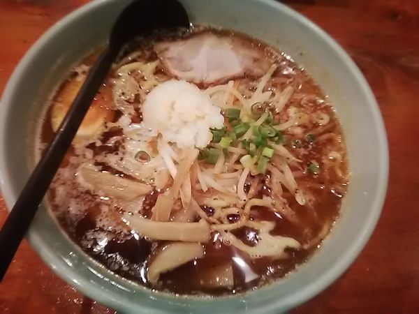 「特選味噌らーめん ブラックラベル(950円)」@らあめん美春の写真