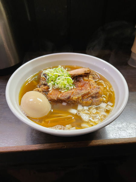 「鶏かららーめん（900円）」@尼龍の写真
