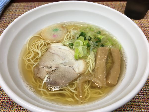 「魚だし朝ラーメン」@中華そば たま河の写真