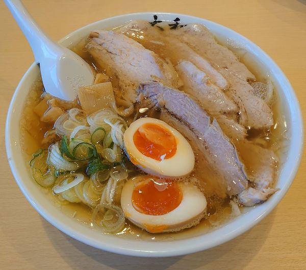 「チャーシューメン+味玉(1130円)」@佐野青竹手打ちラーメン 大和の写真