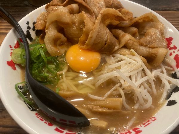 「肉玉中華そば」@うだつ食堂の写真