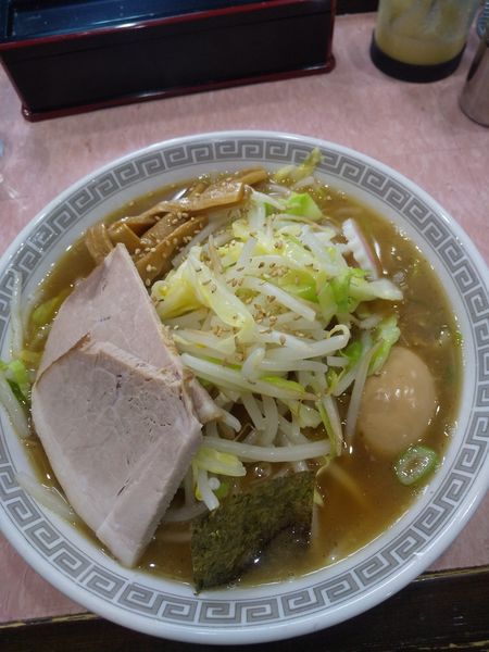 「中華そば(小)700円野菜120円（麺カタメ）」@所沢大勝軒の写真