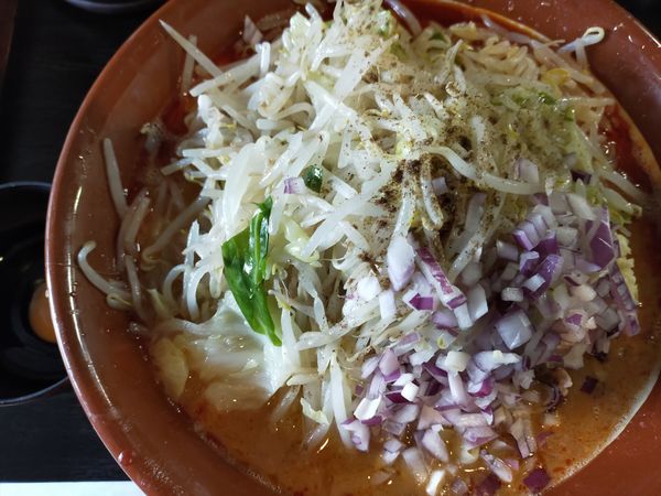 「【限定】トムヤムタイツ君1000円(大100円)+生卵50円」@豚星。の写真