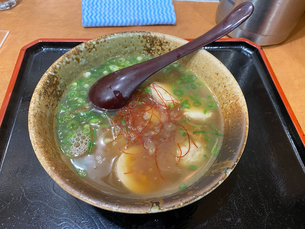 「濃厚鶏だしラーメン650円」@えきめんや 横浜店の写真