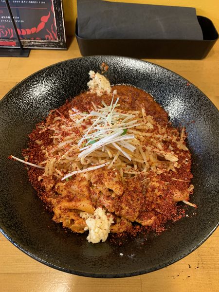 「紅の豚バラ」@辛麺サソリの写真