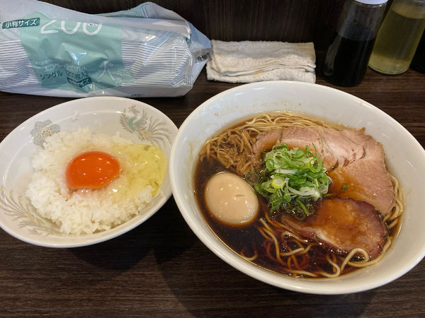 「醤油ラーメン」@かしわぎの写真