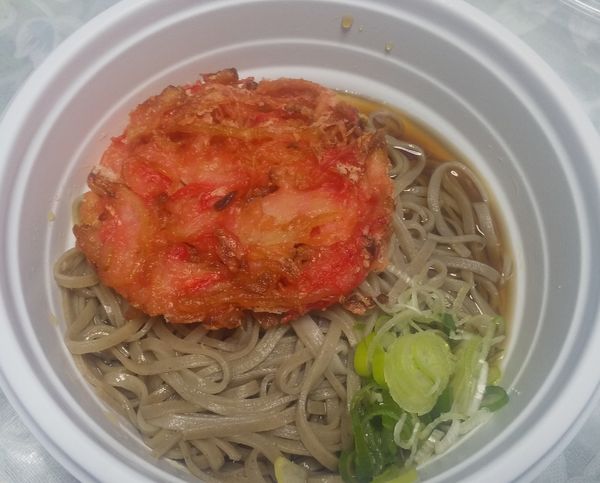 「大もり＆紅生姜天（テイクアウト）」@名代 富士そば 学芸大学駅前店の写真