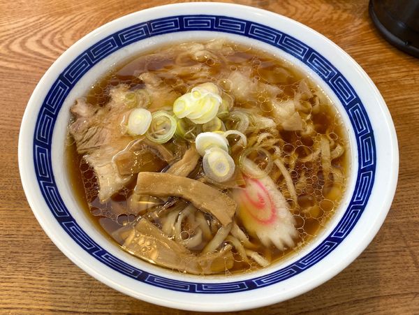 「ワンタンメン ８９０円 ※手打ち麺 ６０円」@恵比寿の写真