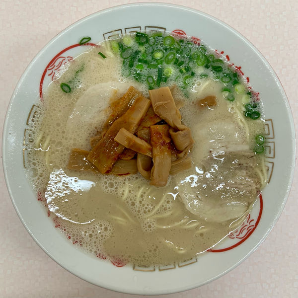 「ラーメン (470円) 辛子メンマ (100円)」@丸幸ラーメンセンター 基山店の写真