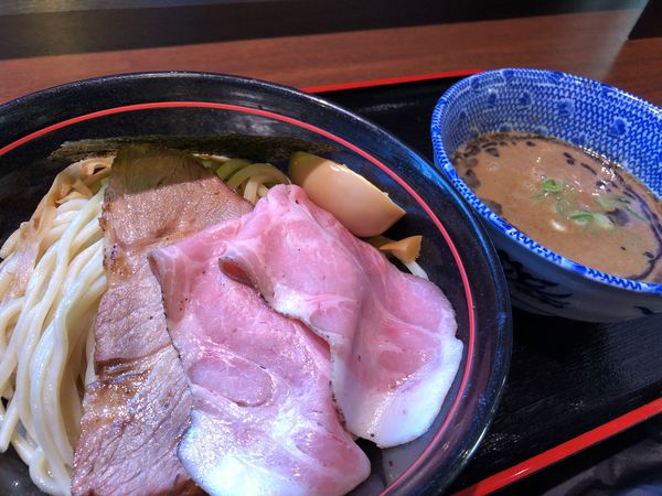 「黒鶏真空つけそば」@らぁーめん 喜元門 石岡店の写真