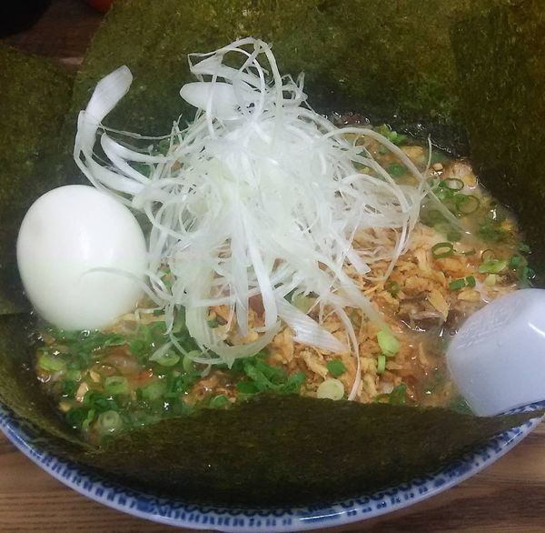 「全部入り塩らあめん」@らあめん 葫の写真