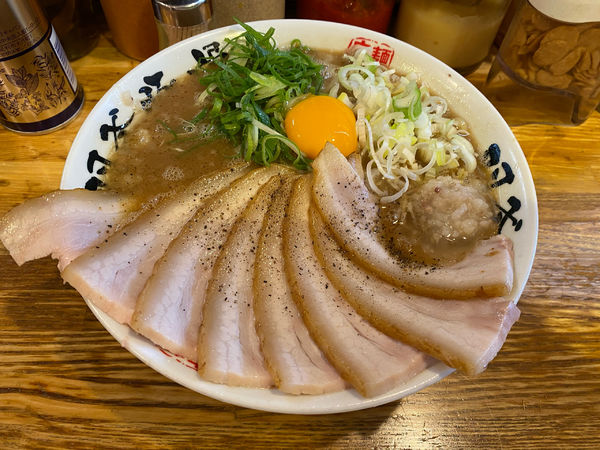 「肉ラーメン肉増し1,150円」@麺屋 庄太 六浦本店の写真