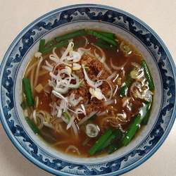 特製台湾ラーメン 750円