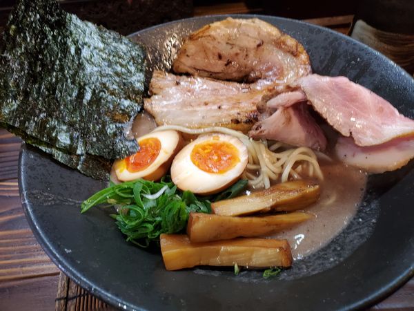 「豚魚中華そば」@和歌山家の写真