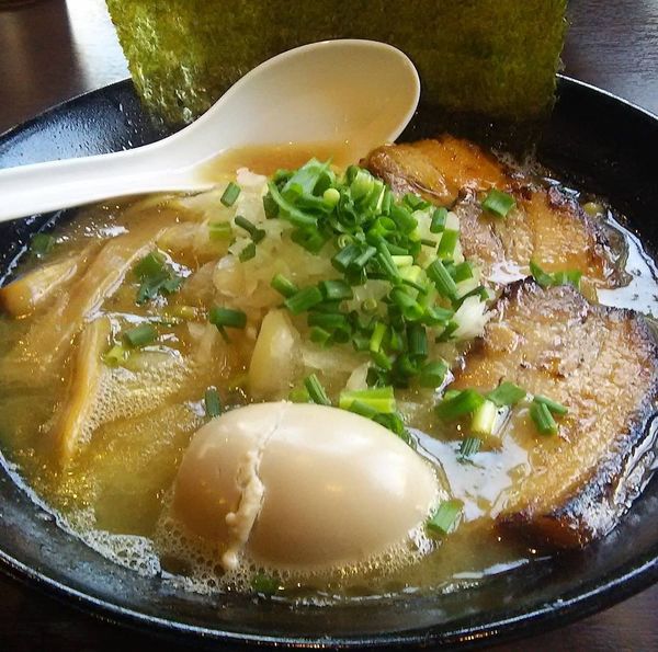 「特製鶏白湯ラーメン」@麺屋 よじむの写真
